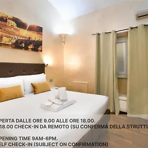 3* Гостевой дом Trinity Luxury