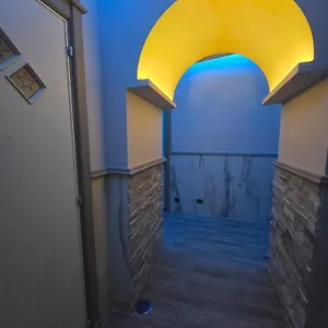 https://hotel-iris-naples.hotels-amalfi.com