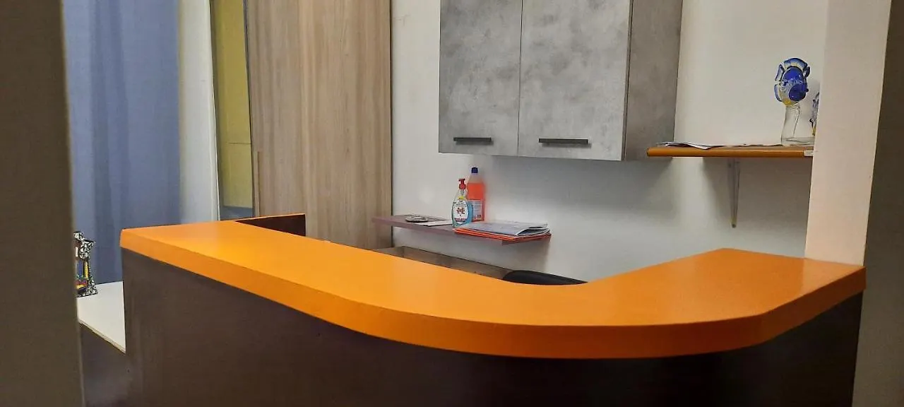 Anas Prime Place 0*, Roma İtalya